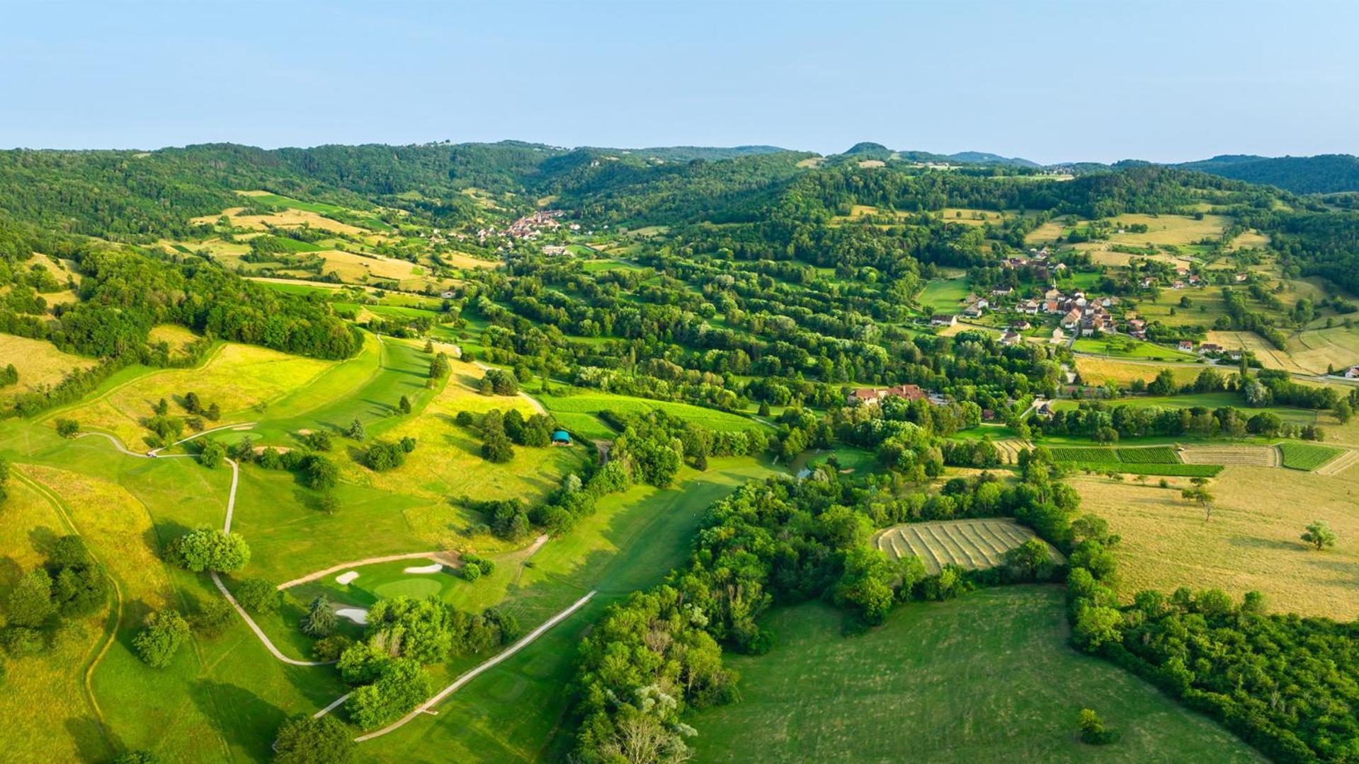 Golf Hotel Resort Du Val De Sorne Vernantois Exterior foto